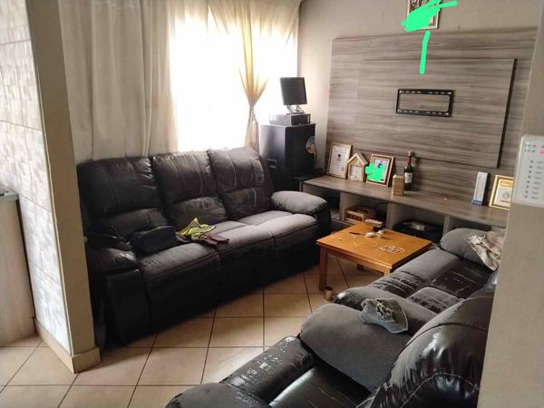 House For Sale in Modderbee, Benoni