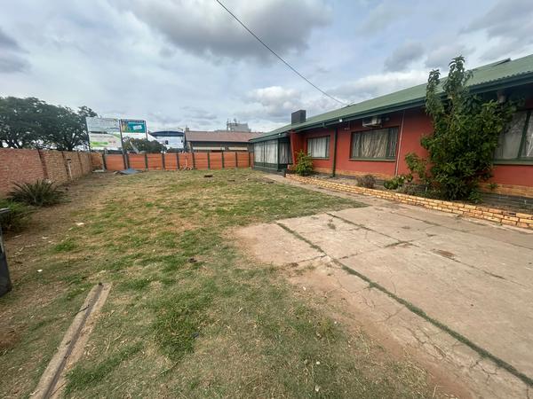 Property For Sale in Pretoria Gardens, Pretoria